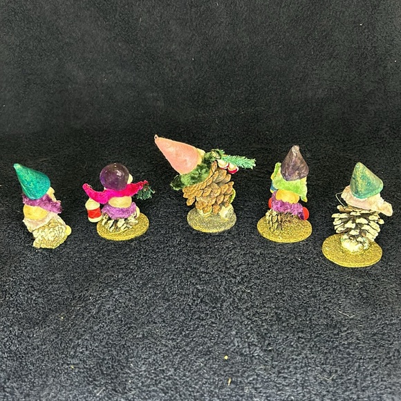 Elf/Gnome Chenille and Pine Cone Christmas Decorations. Vintage Circa 1930-1950 - Picture 3 of 14